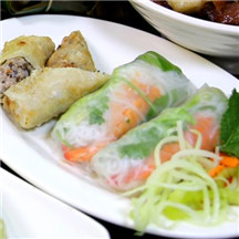 Vietnamese spring rolls.jpg