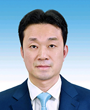 邱浩航