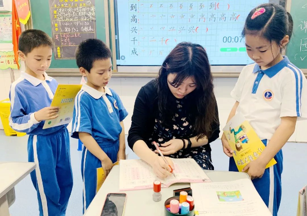 东周小学.jpg